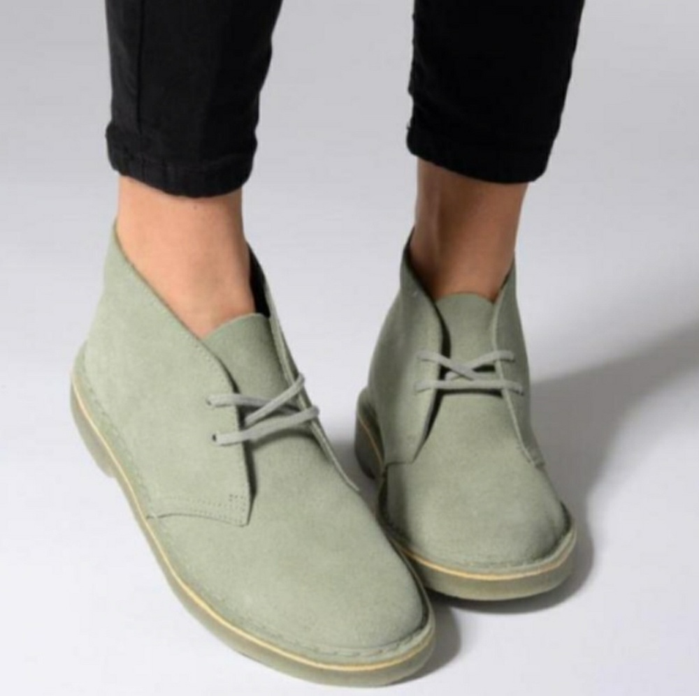 Clarks Olive Green Suede Desert Boot